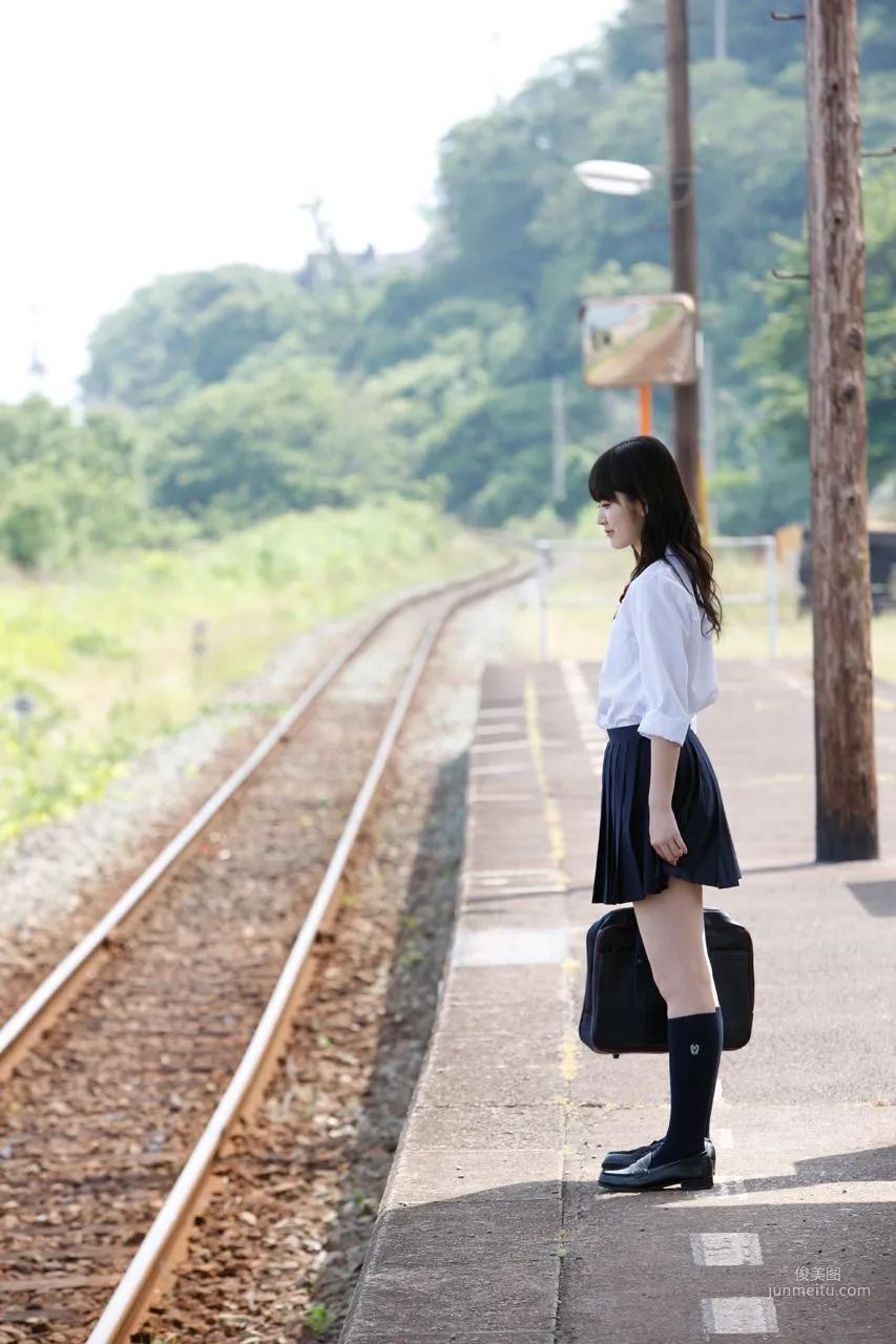 鈴木愛理 Suzuki Airi [Hello! Project Digital Books] Vol.78 写真集2