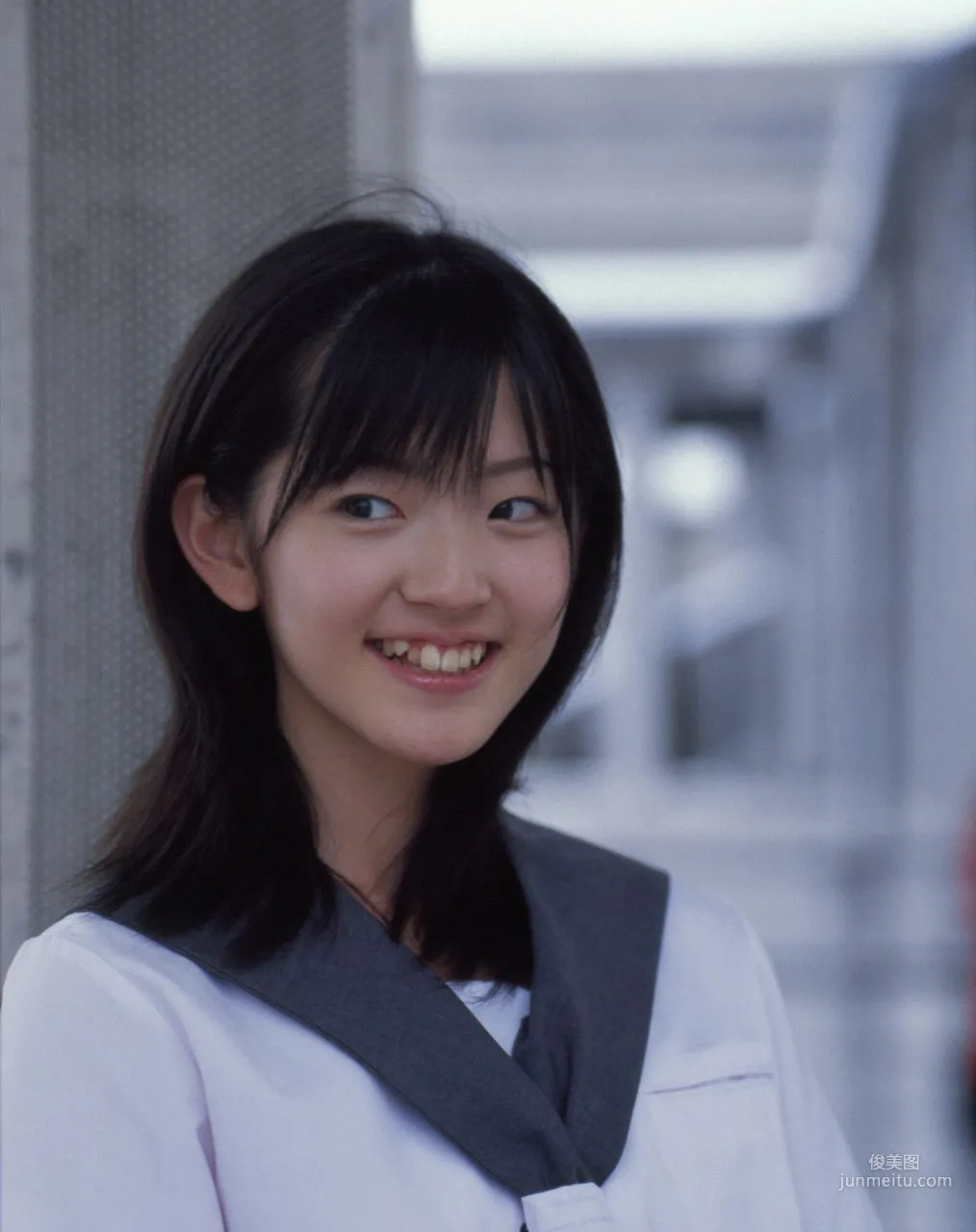 Airi Suzuki [Hello! Project Digital Books] Vol.43 Photo Set photo 6