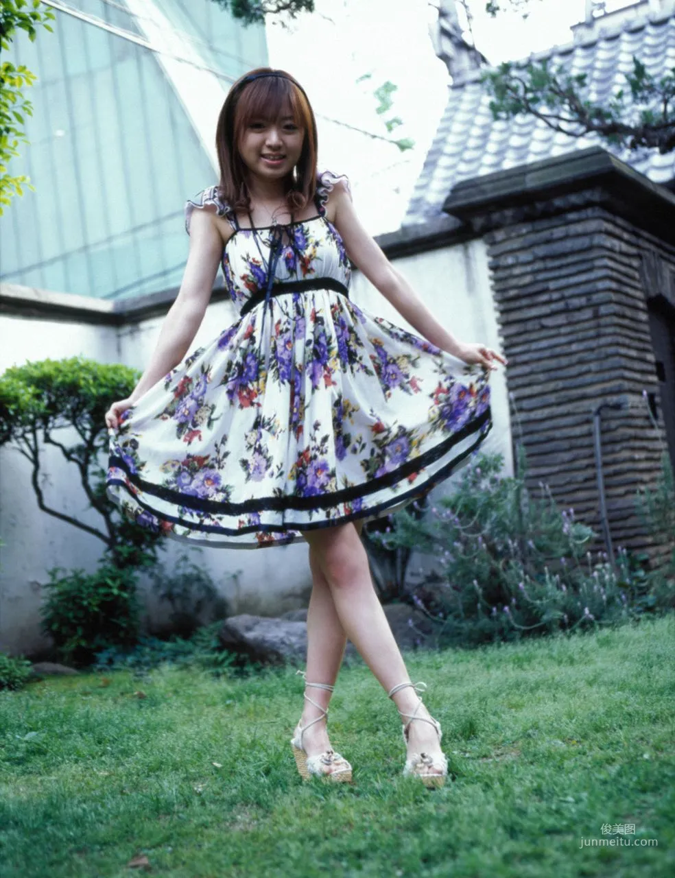Asami Konno [Hello! Project Digital Books] Vol.36 Photo Set photo 73