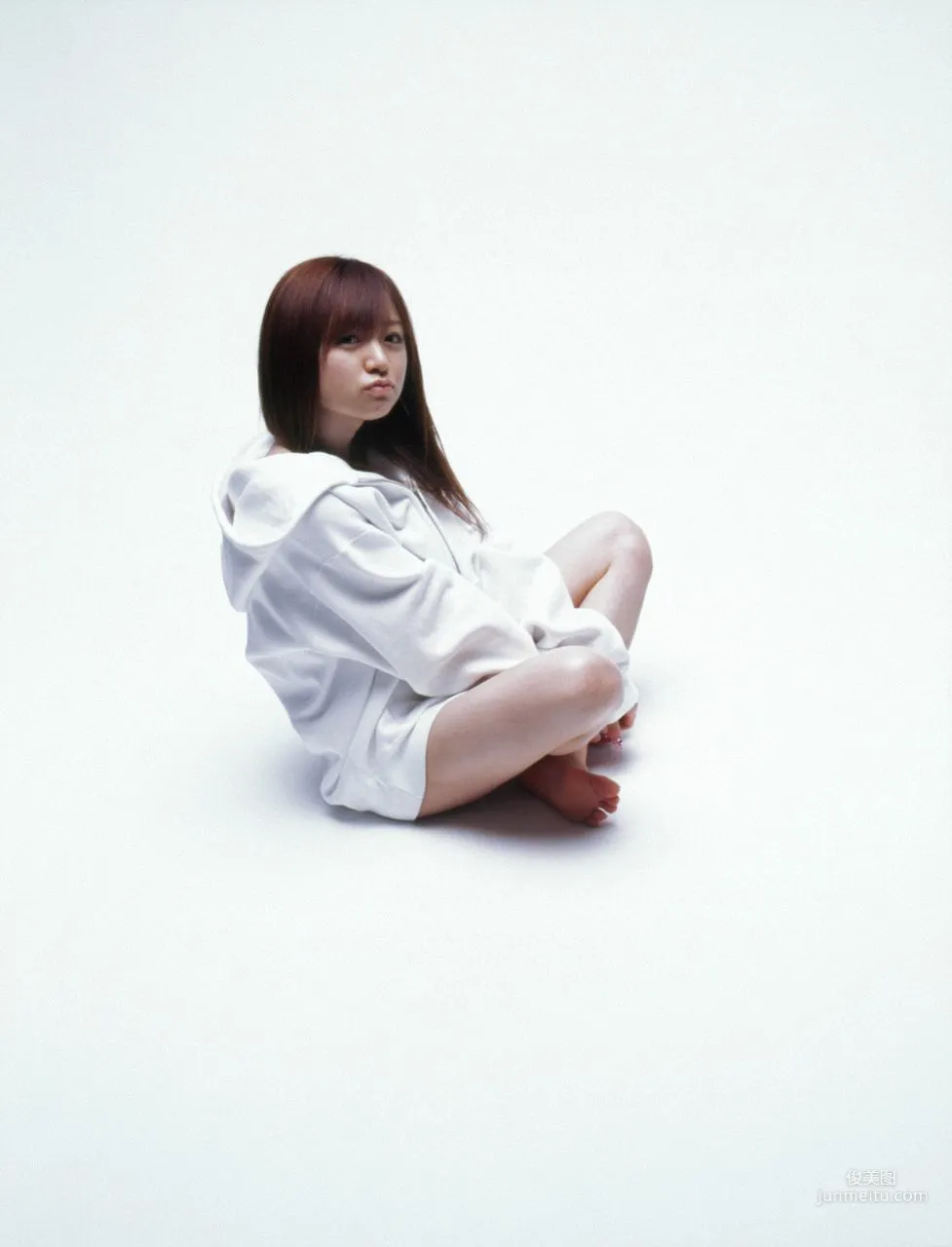 Asami Konno [Hello! Project Digital Books] Vol.36 Photo Set photo 81