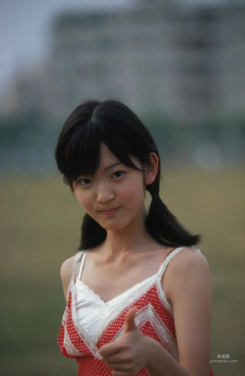 Airi Suzuki [Hello! Project Digital Books] Vol.43 Photo Set photo 63