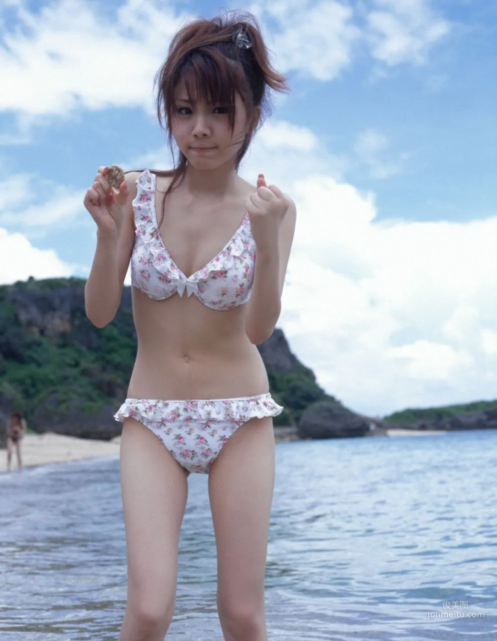 Reina Tanaka [Hello! Project Digital Books] Vol.46 Photo Set photo 36