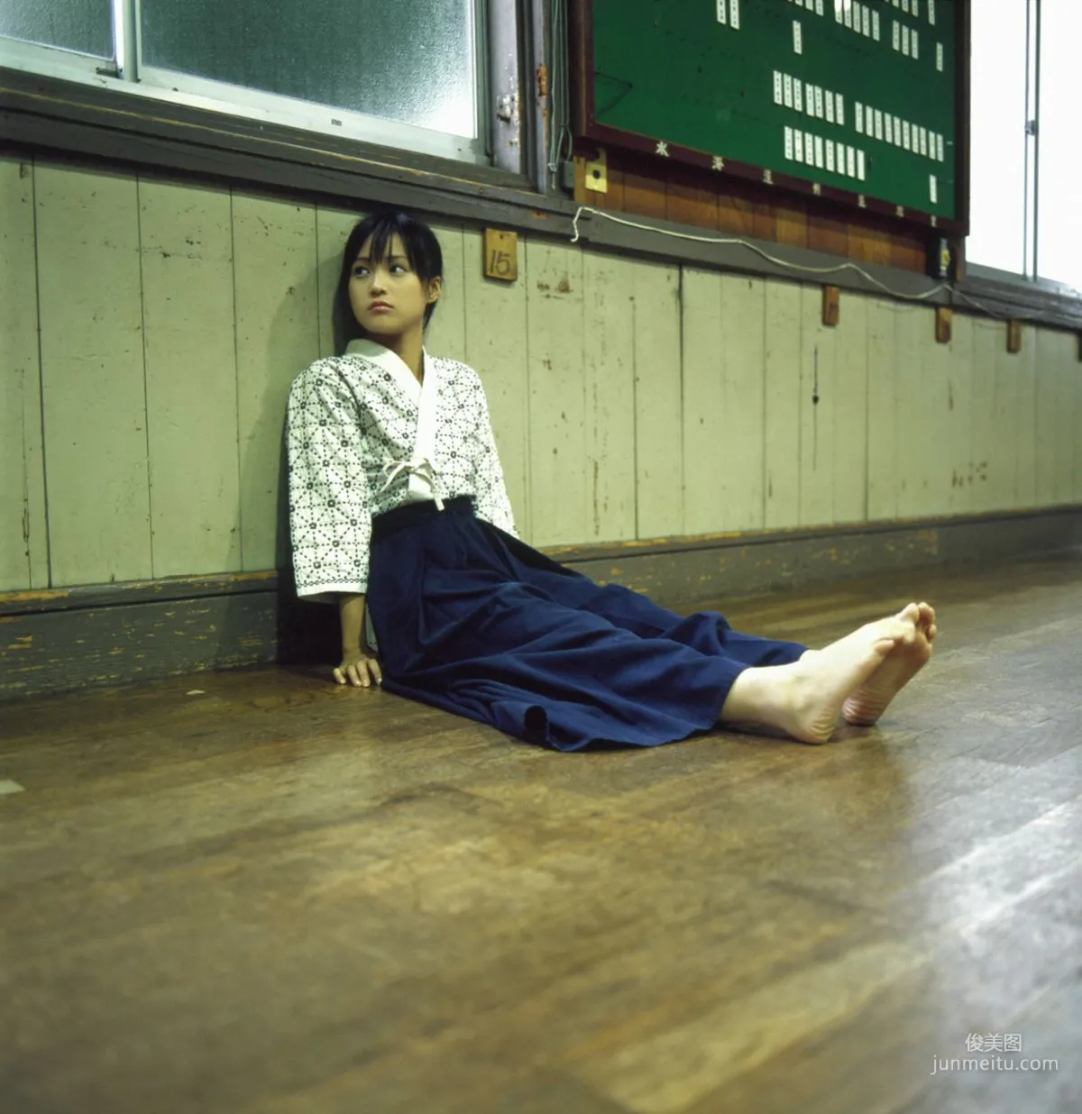 Eri Kamei [Hello! Project Digital Books] Vol.17 Photo Set photo 4