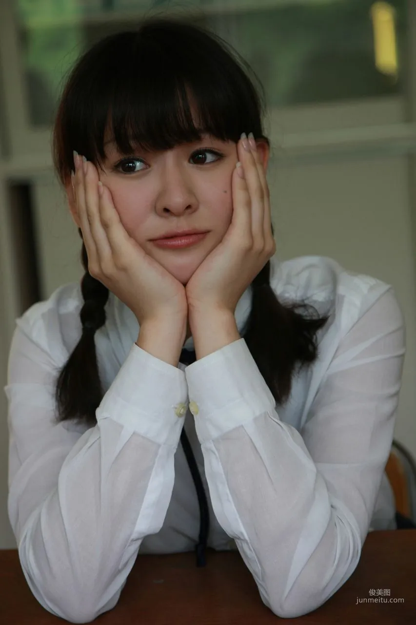 Risako Sugaya [Hello! Project Digital Books] Vol.68 Photo Set photo 39