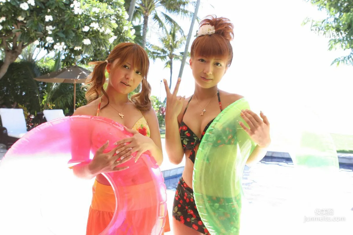 矢口真裡、辻希美 [Hello! Project Digital Books] 寫真集 6