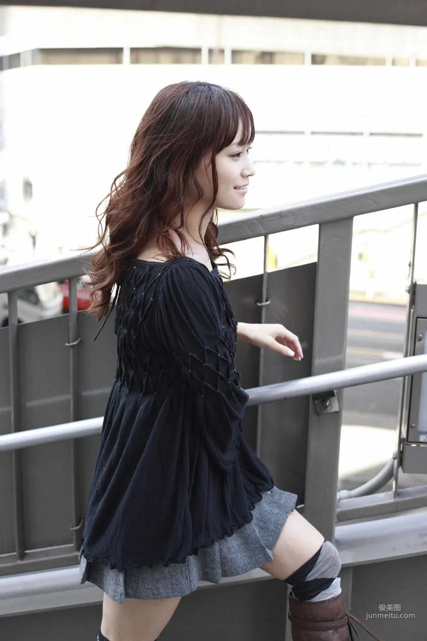 Eri Kamei [Hello! Project Digital Books] Vol.65 Photo Set photo 2