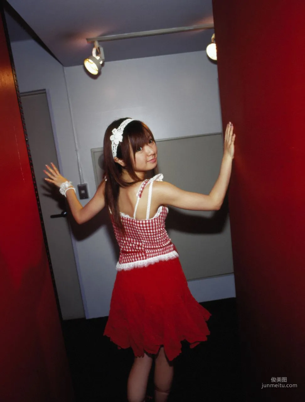 Asami Konno [Hello! Project Digital Books] Vol.40 Photo Set photo 4