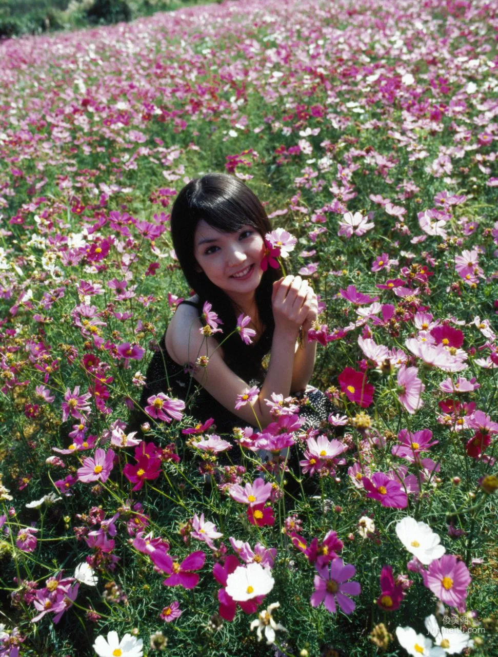 Sayumi Michishige [Hello! Project Digital Books] Vol.41 Photo Set photo 15