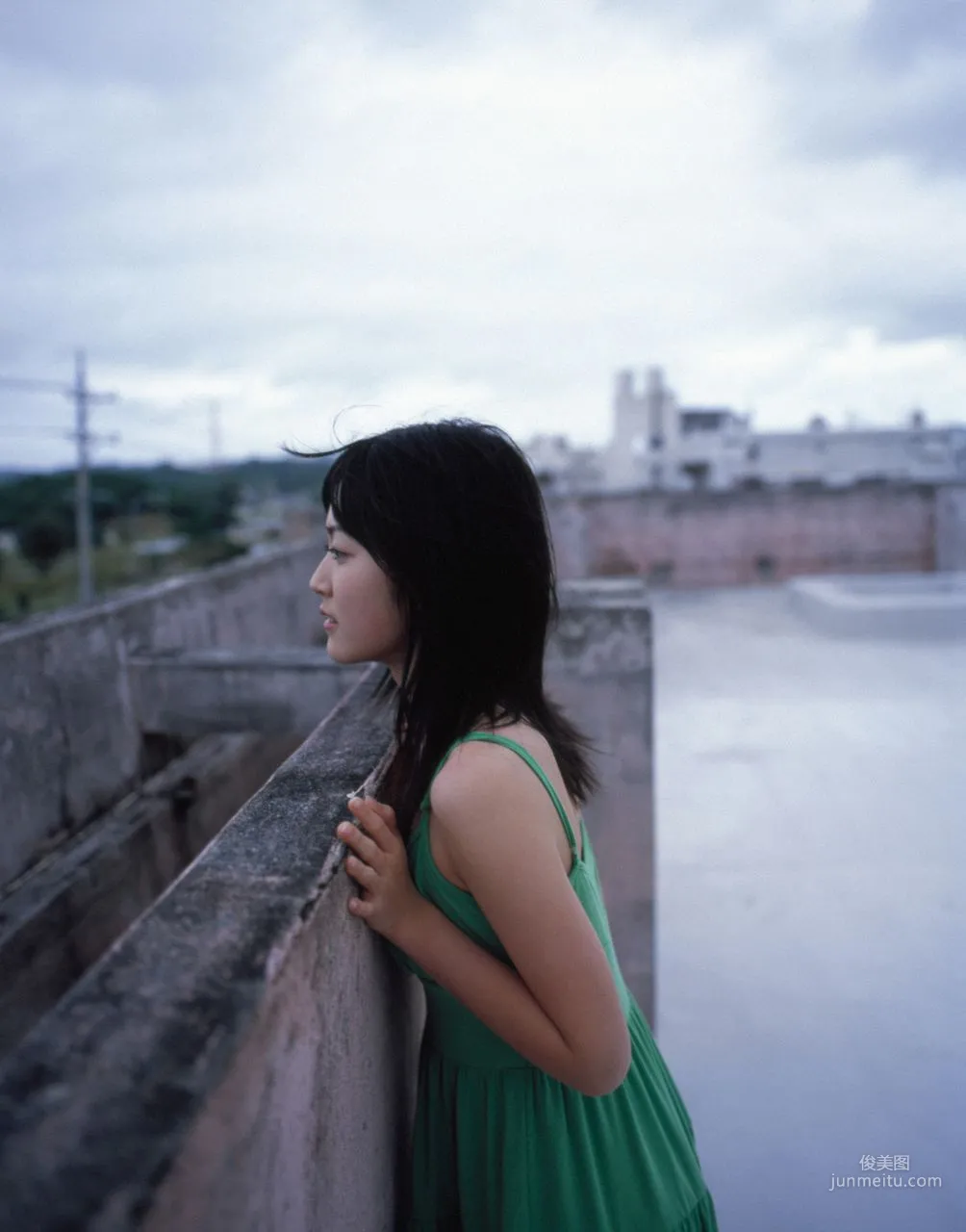 Airi Suzuki [Hello! Project Digital Books] Vol.43 Photo Set photo 66