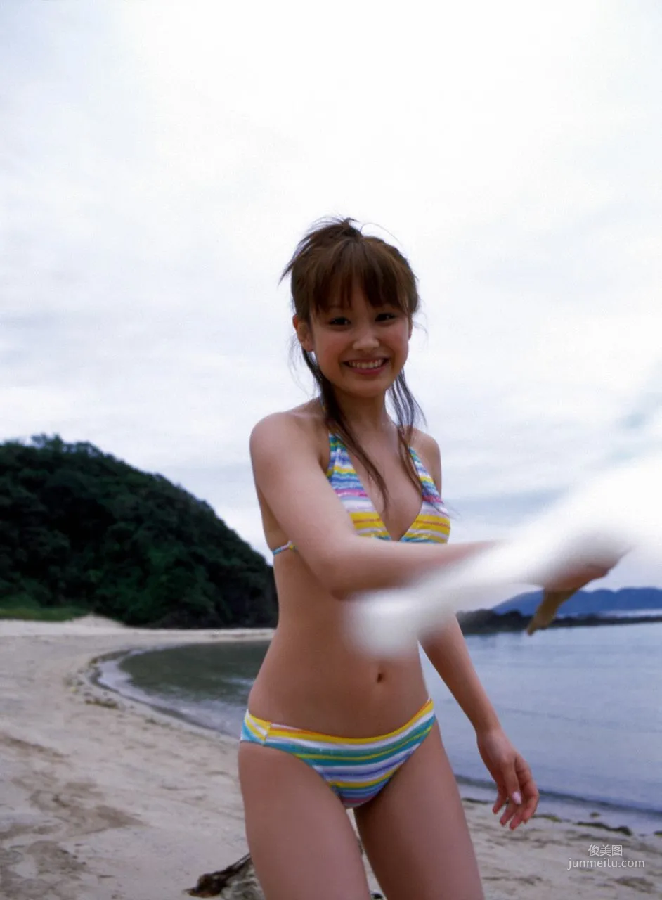 Ai Takahashi 高橋愛 [Hello! Project Digital Books] Vol.16 寫真集 72