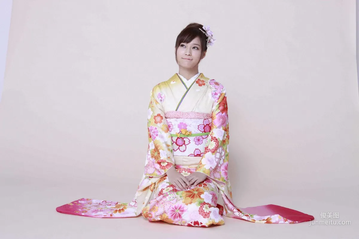 Eri Kamei [Hello! Project Digital Books] Vol.65 Photo Set photo 14
