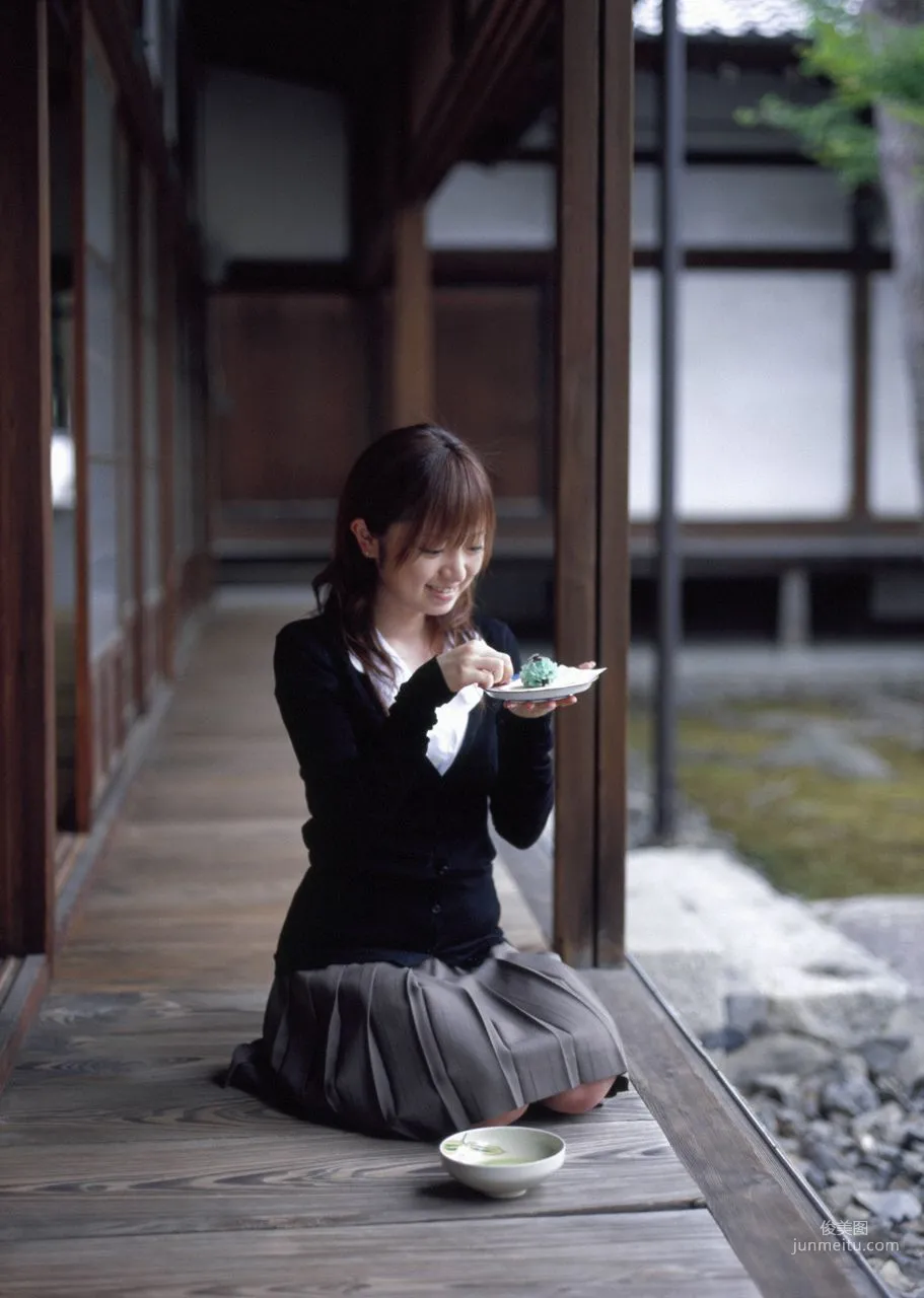 Asami Konno 紺野あさ美 [Hello! Project Digital Books] Vol.19 寫真集 43