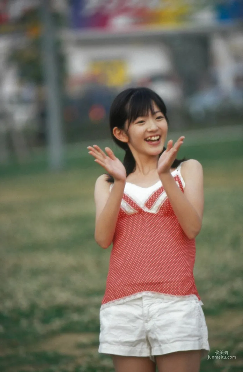 Airi Suzuki [Hello! Project Digital Books] Vol.43 Photo Set photo 61