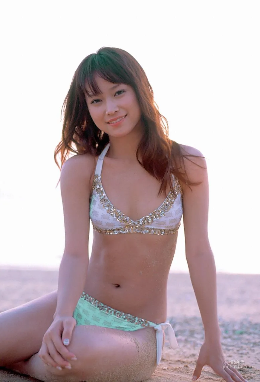 Eri Kamei [Hello! Project Digital Books] Vol.65 Photo Set photo 74
