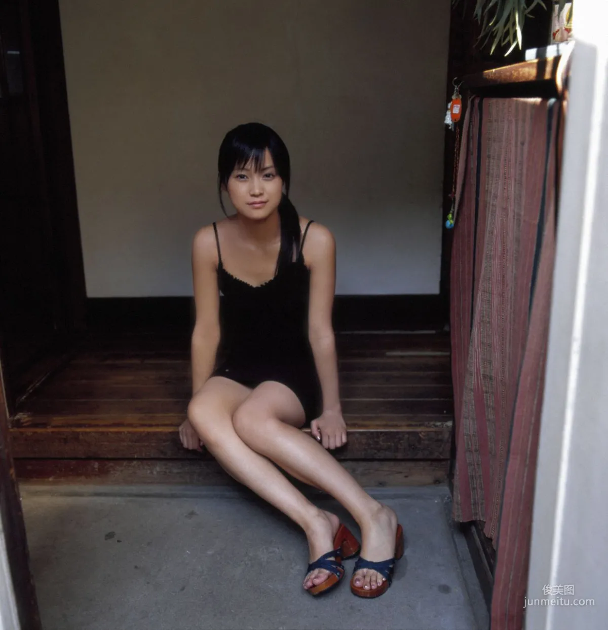Eri Kamei [Hello! Project Digital Books] Vol.17 Photo Set photo 52