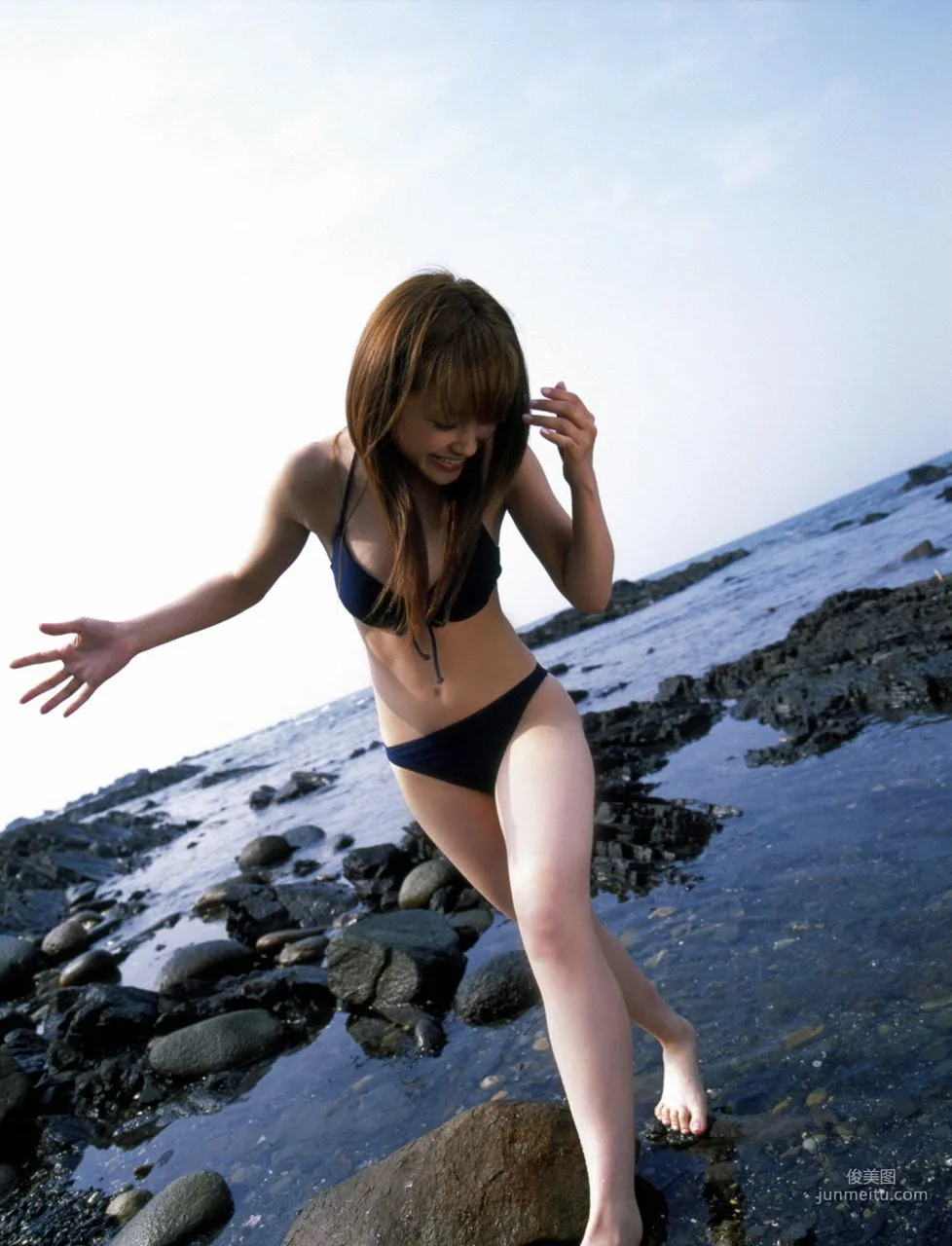 Ai Takahashi 高橋愛 [Hello! Project Digital Books] Vol.16 寫真集 36