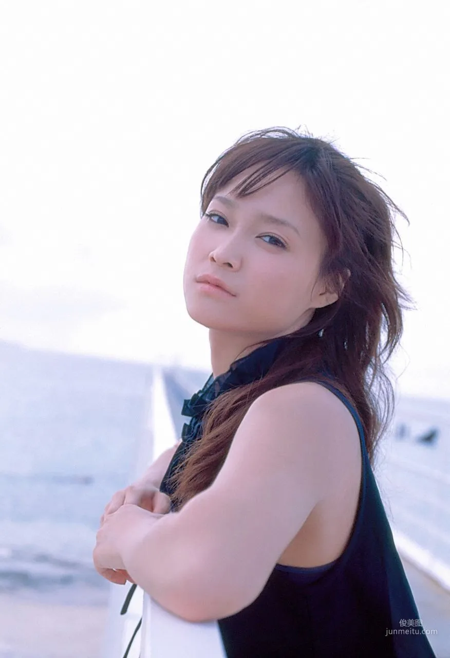 Eri Kamei [Hello! Project Digital Books] Vol.65 Photo Set photo 92
