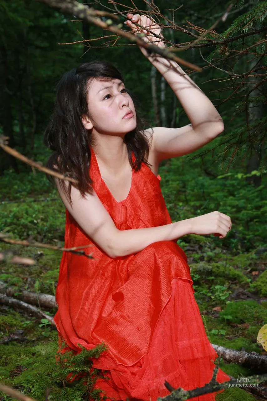 Risako Sugaya [Hello! Project Digital Books] Vol.68 Photo Set photo 77