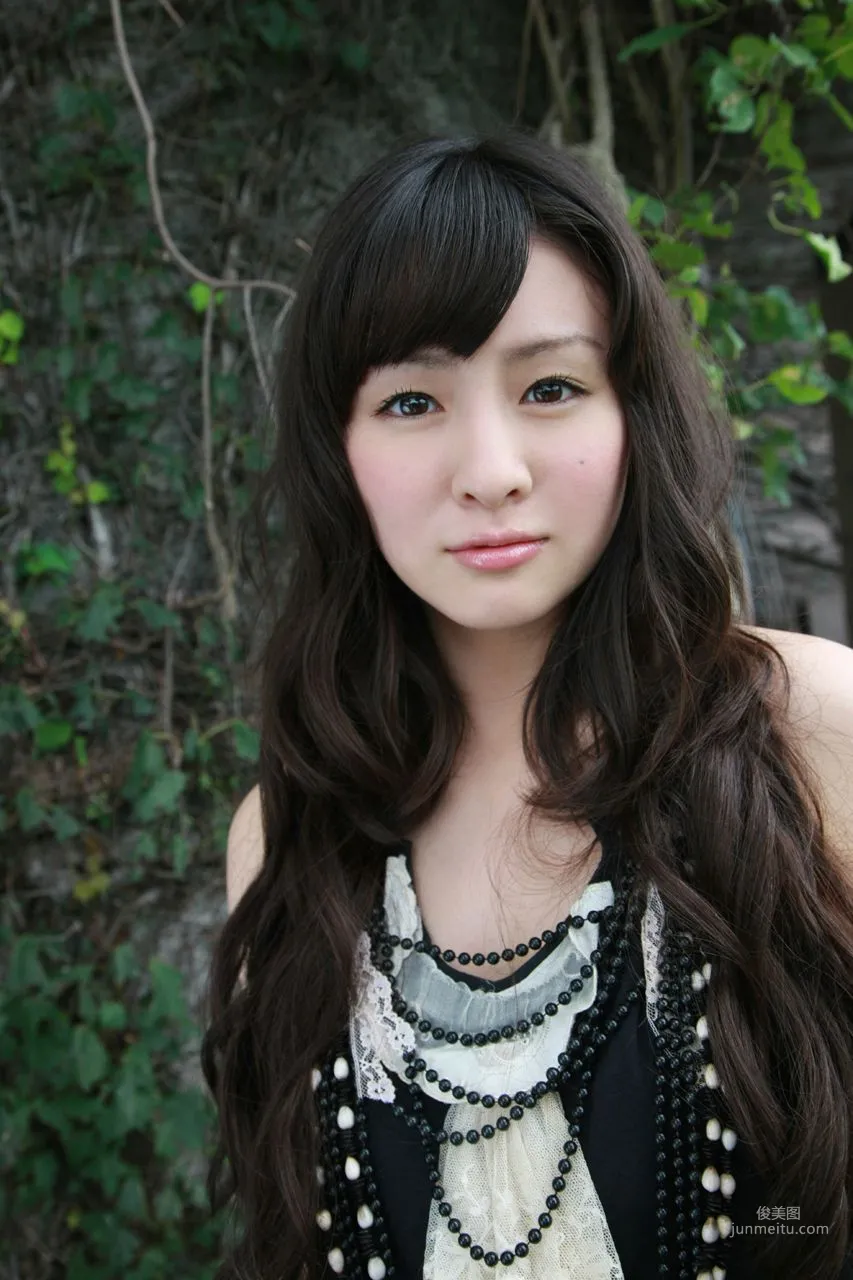 Risako Sugaya [Hello! Project Digital Books] Vol.68 Photo Set photo 60
