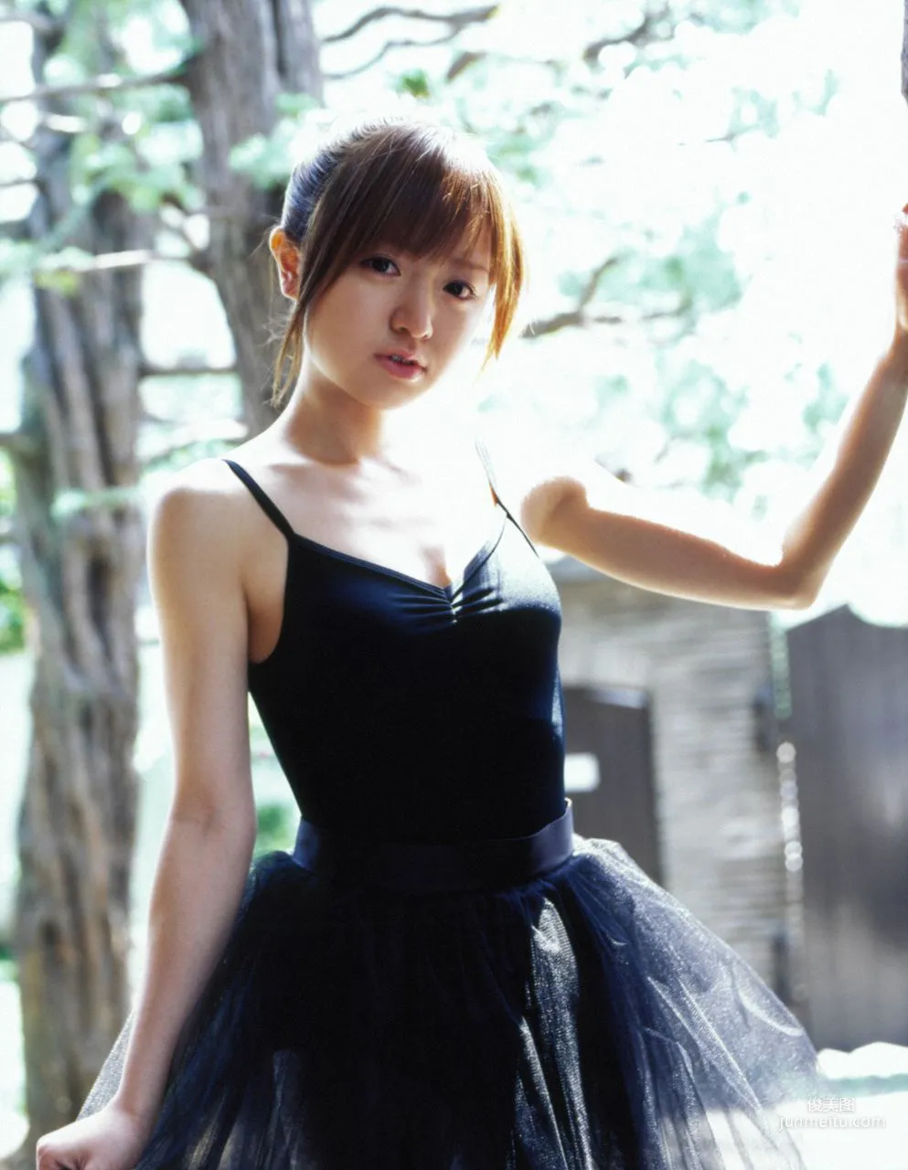 Asami Konno [Hello! Project Digital Books] Vol.40 Photo Set photo 52