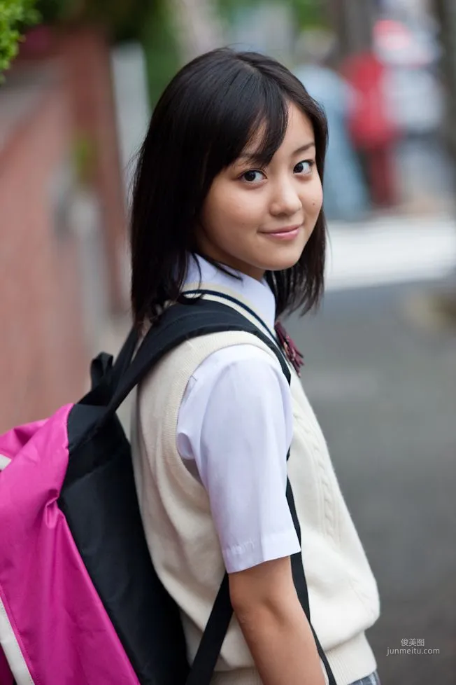 萩原舞 Mai Hagiwara [Hello! Project Digital Books] Vol.70 写真集79