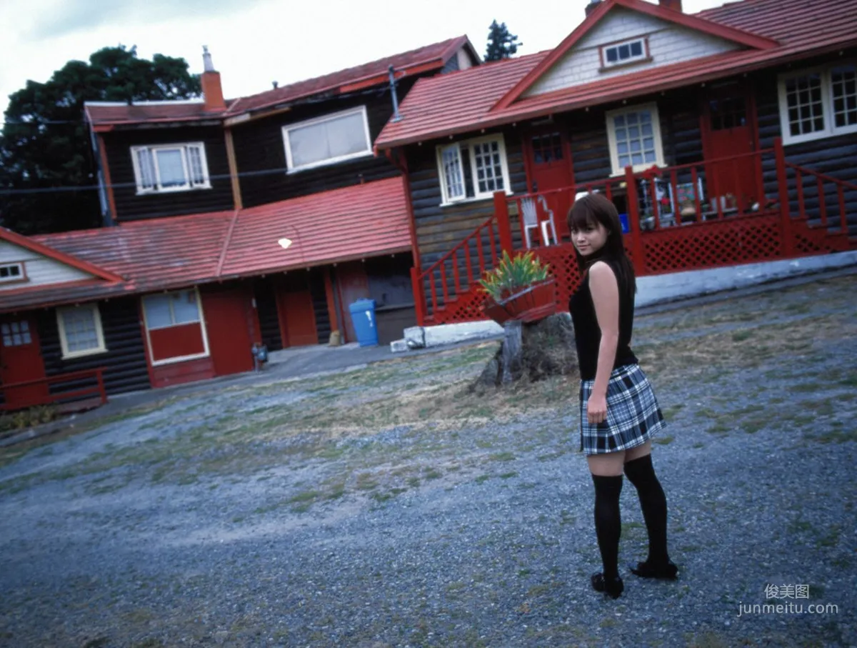 Eri Kamei [Hello! Project Digital Books] Vol.48 Photo Set photo 73