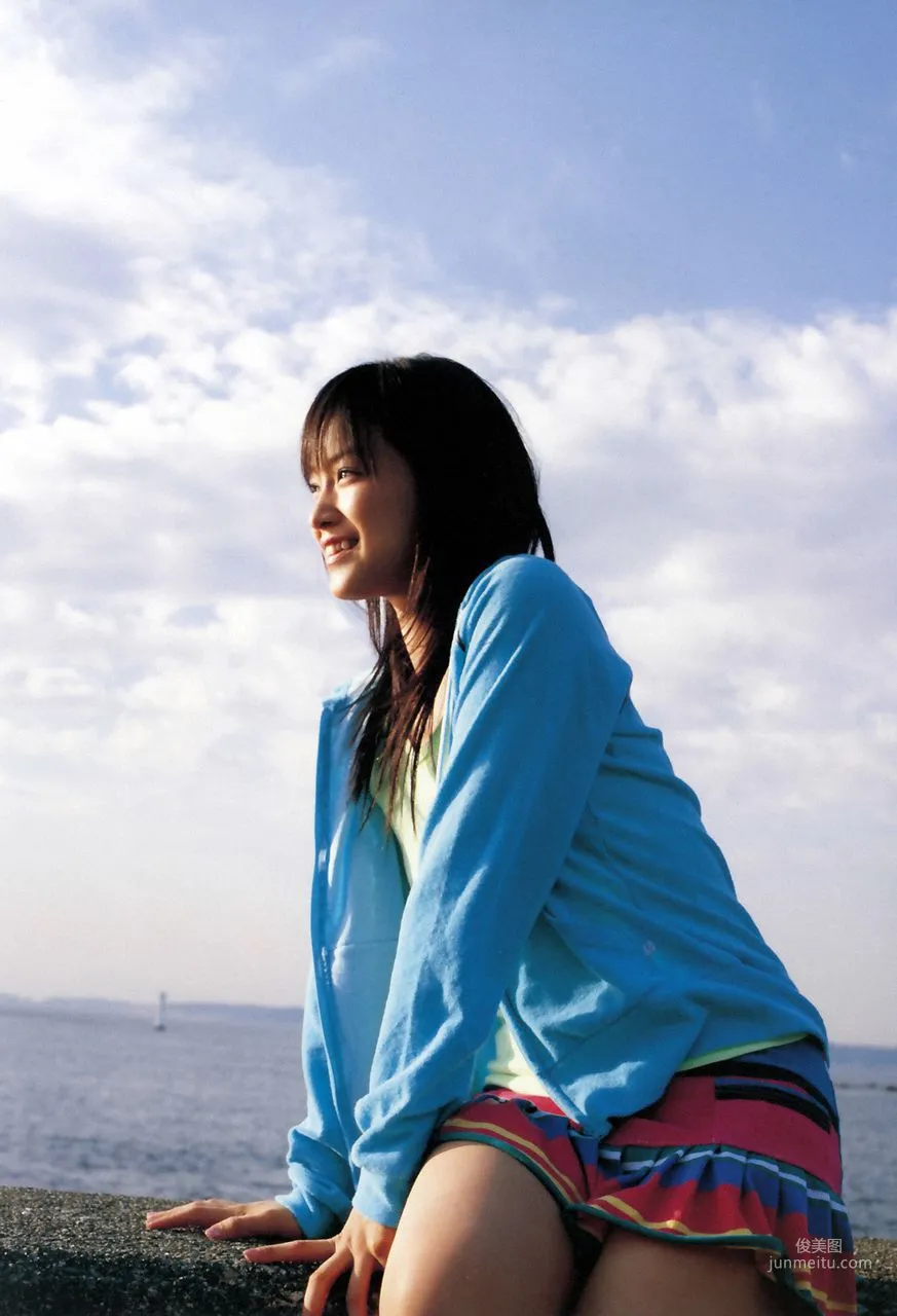 Eri Kamei [Hello! Project Digital Books] Vol.17 Photo Set photo 34
