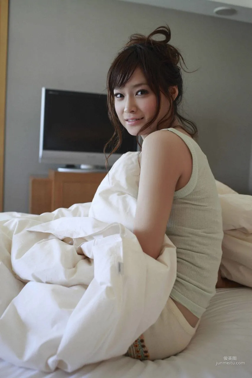 Eri Kamei [Hello! Project Digital Books] Vol.65 Photo Set photo 81