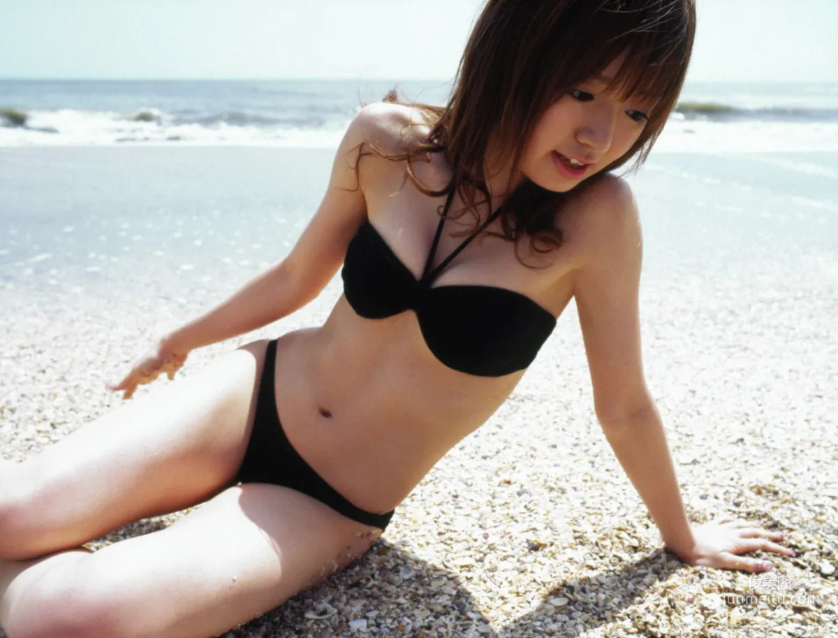 Asami Konno [Hello! Project Digital Books] Vol.40 Photo Set photo 40