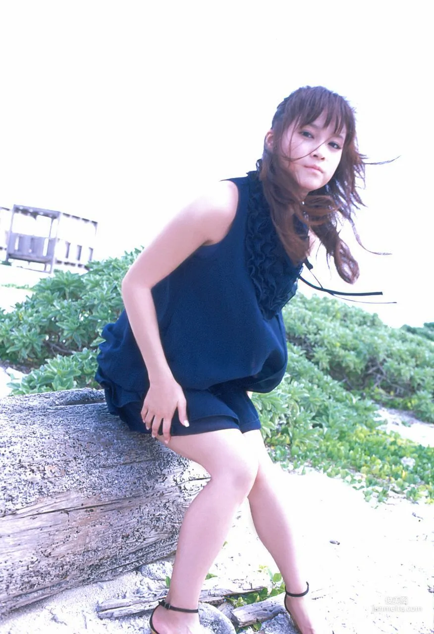 Eri Kamei [Hello! Project Digital Books] Vol.65 Photo Set photo 89