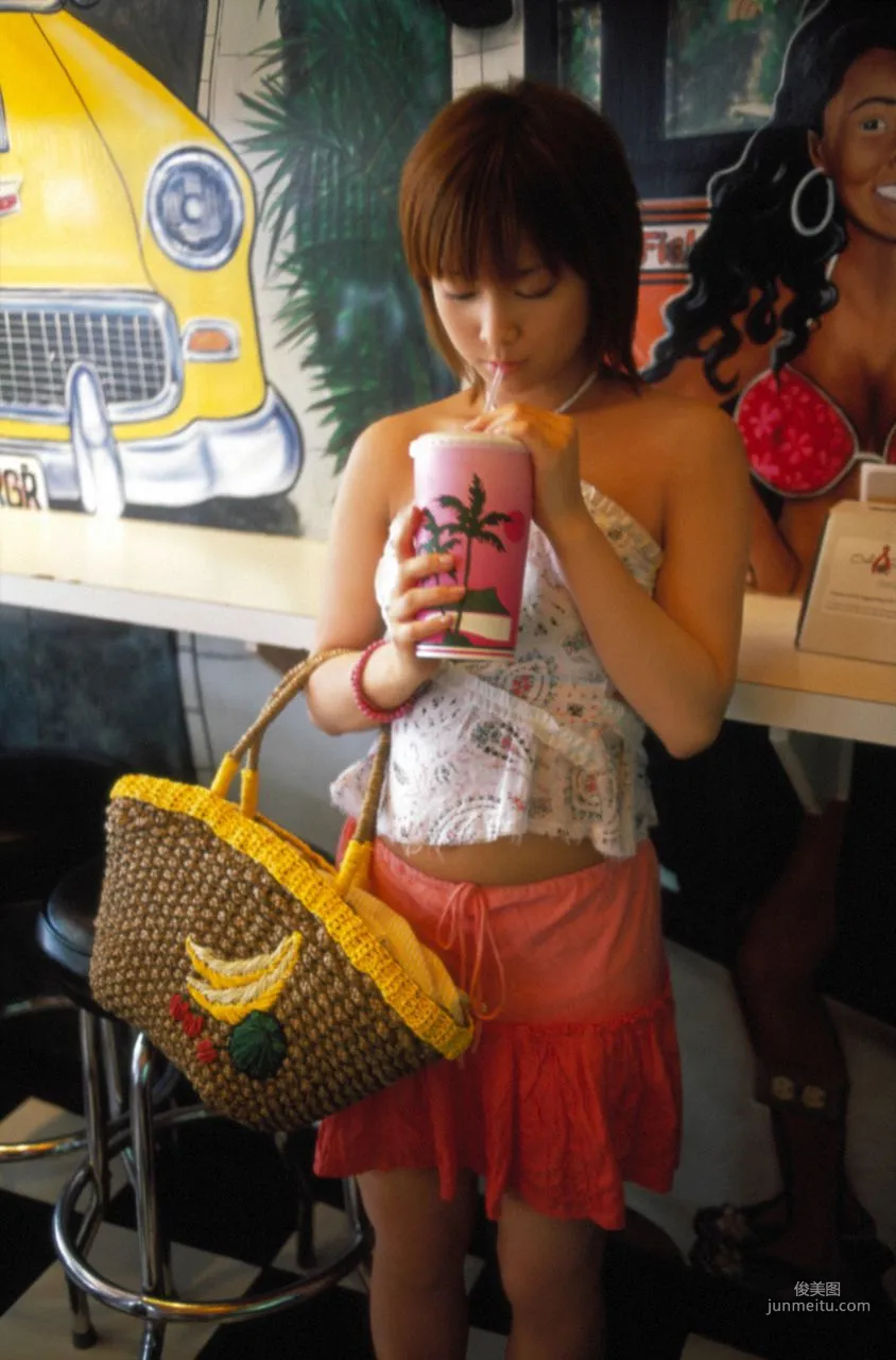 Eri Kamei 亀井絵裡 [Hello! Project Digital Books] Vol.38 寫真集 32