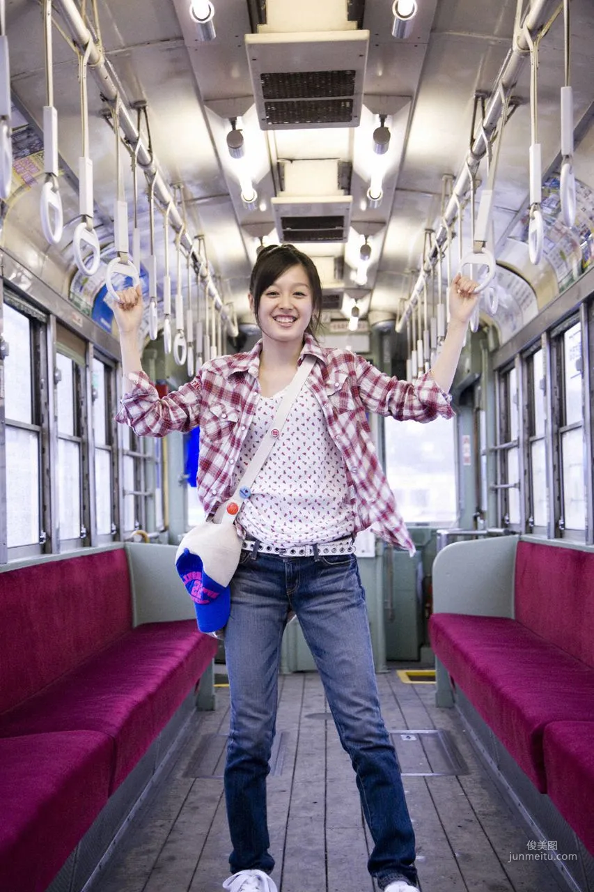 Koharu Kusumi 久住小春 [Hello! Project Digital Books] Vol.54 寫真集 82