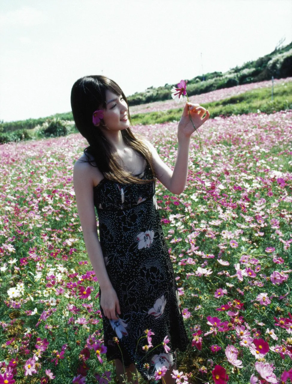 Sayumi Michishige [Hello! Project Digital Books] Vol.41 Photo Set photo 13