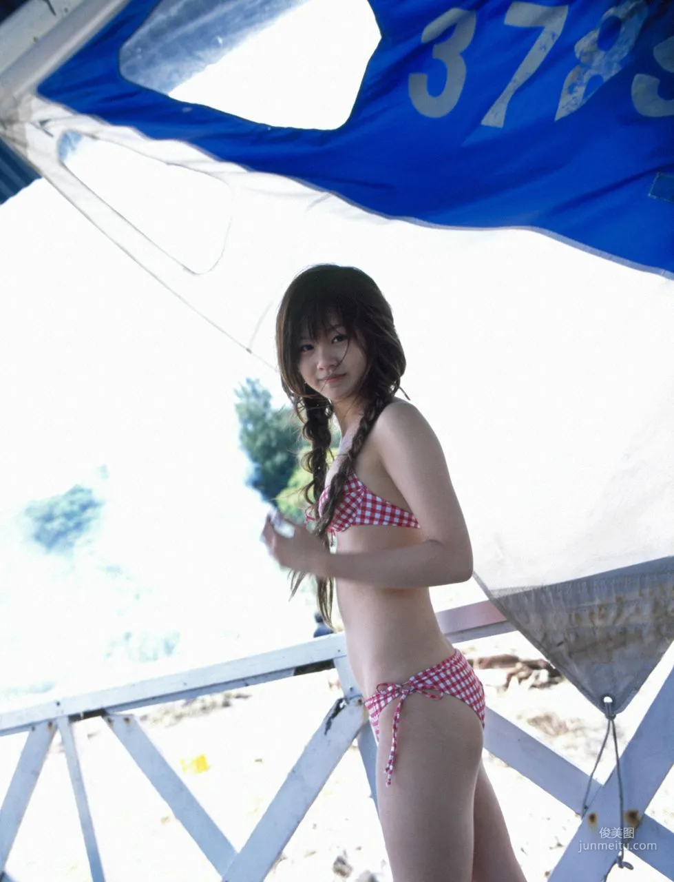 Risa Niigaki 新垣裡沙 [Hello! Project Digital Books] Vol.45 寫真集 46
