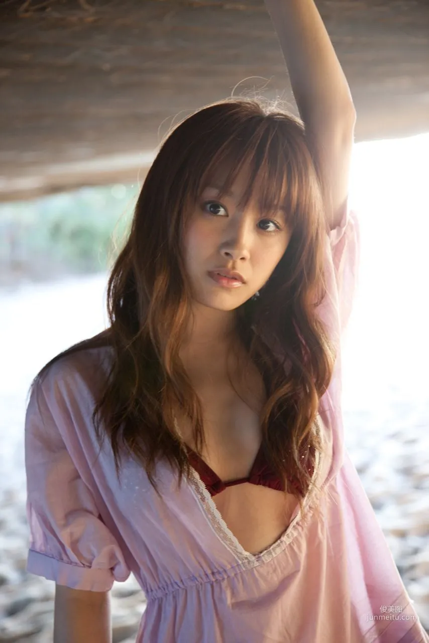 Ai Takahashi [Hello! Project Digital Books] Vol.74 Photo Set photo 74