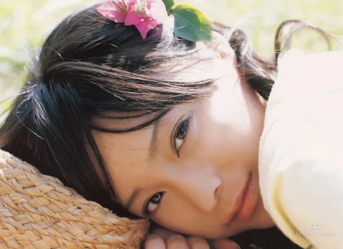 Eri Kamei [Hello! Project Digital Books] Vol.17 Photo Set photo 45