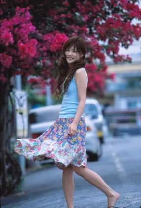 Risa Niigaki 新垣裡沙 [Hello! Project Digital Books] Vol.45 寫真集
