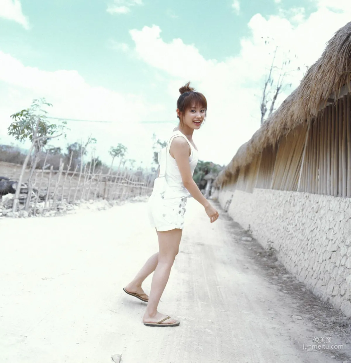 Ai Takahashi 高橋愛 [Hello! Project Digital Books] Vol.50 寫真集 102