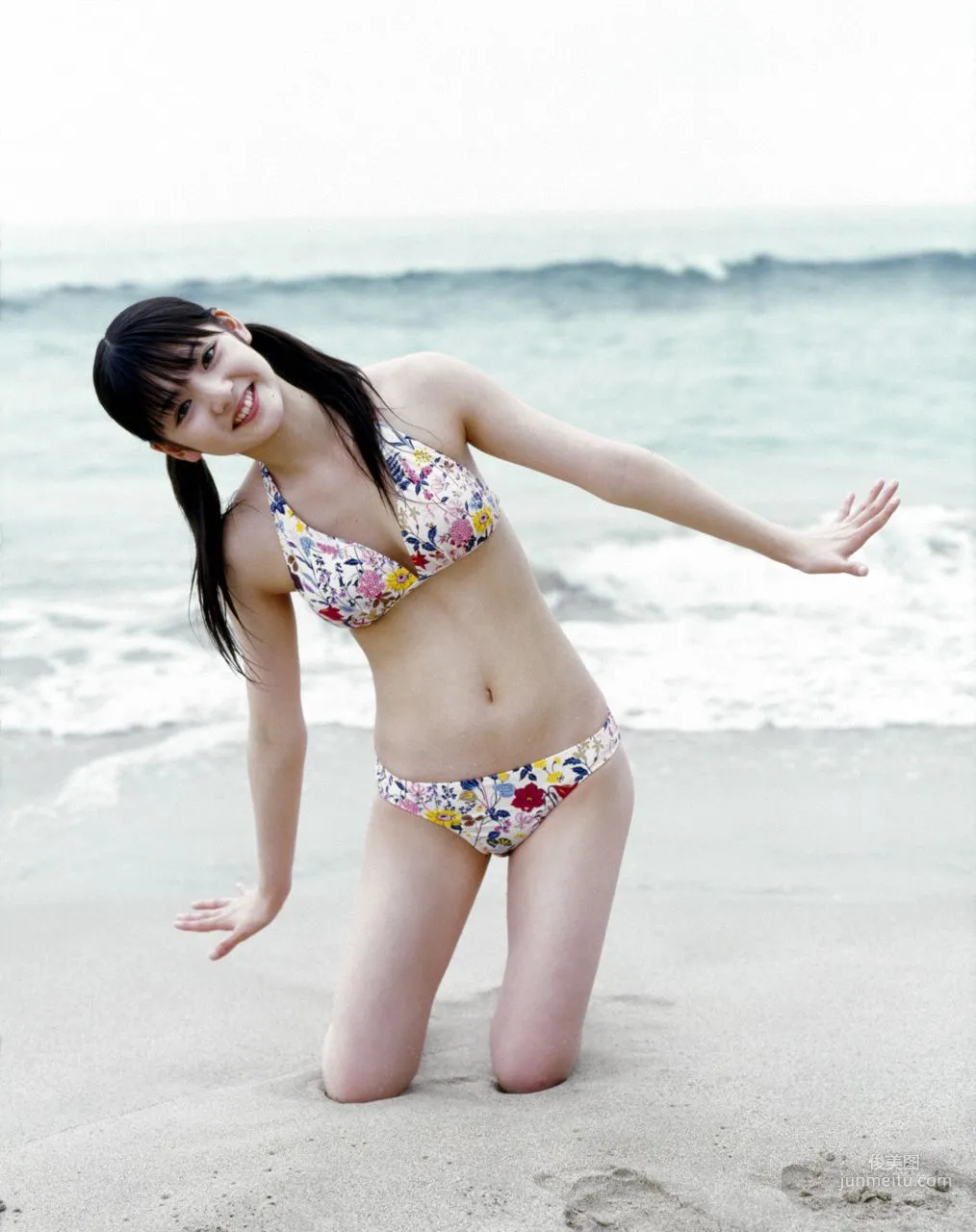 石川梨華、道重さゆみ [Hello! Project Digital Books] Vol.21 寫真集 38