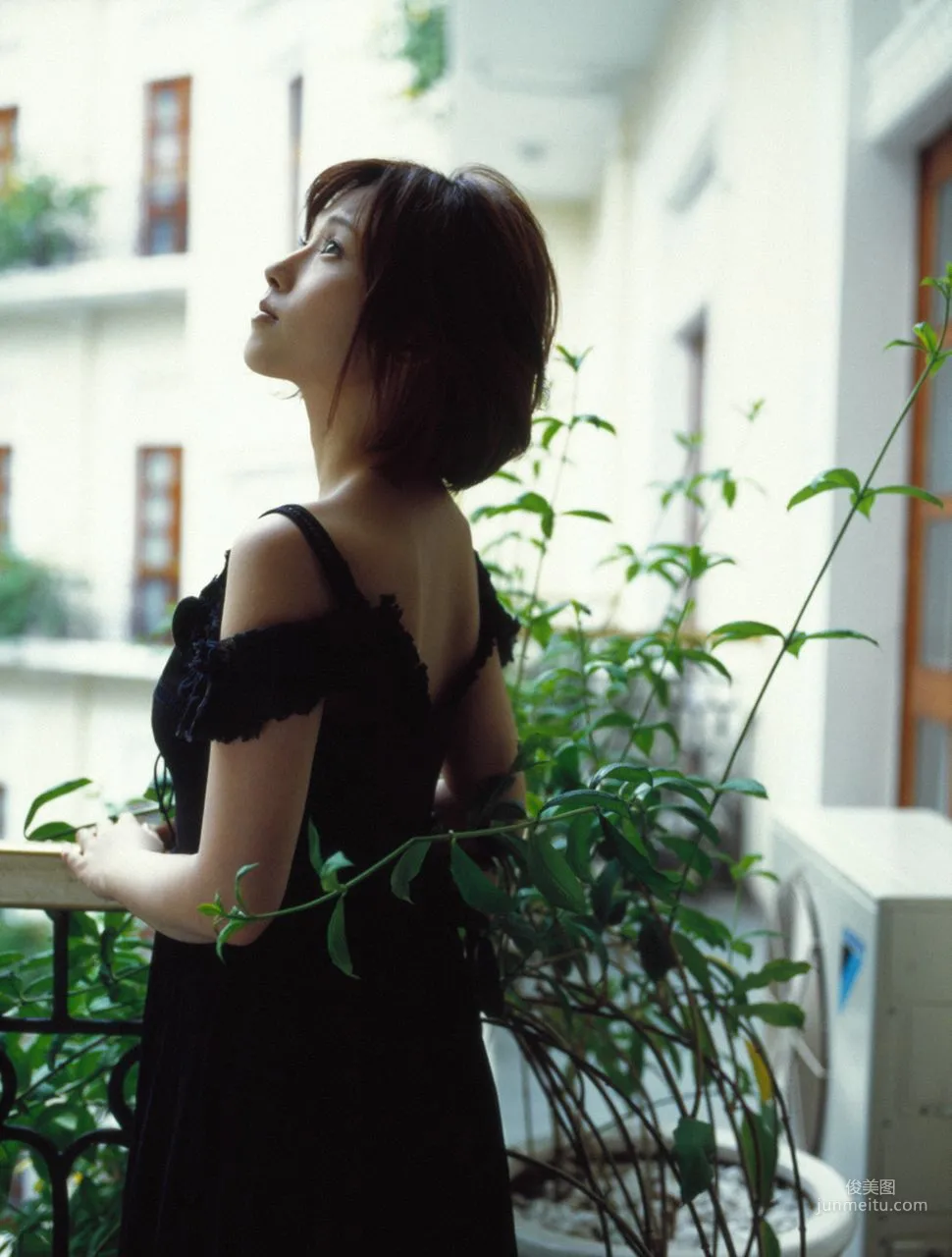 Natsumi Abe 安倍夏美/安倍なつみ [Hello! Project Digital Books] Vol.51 寫真集 4