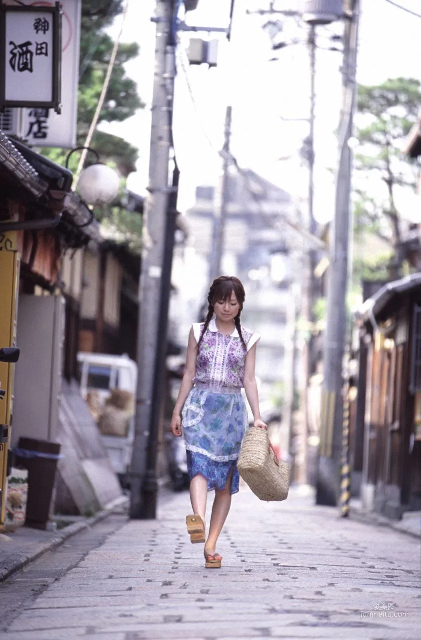 Asami Konno 紺野あさ美 [Hello! Project Digital Books] Vol.19 寫真集 75