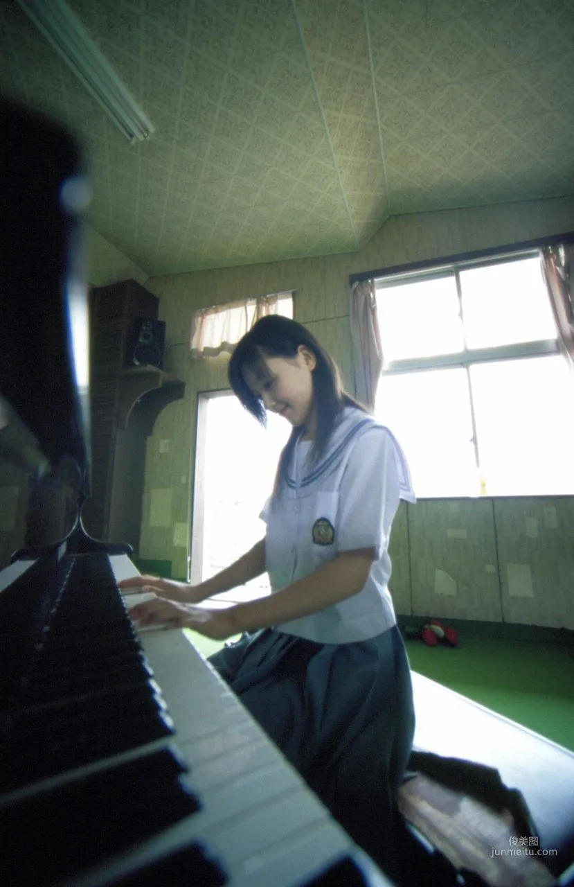 Kusumi Koharu 久住小春 [Hello! Project Digital Books] Vol.25 寫真集 5