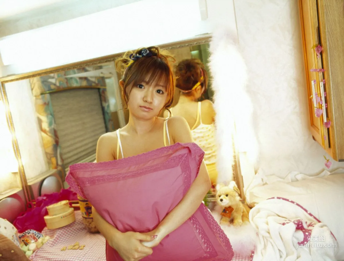 Asami Konno [Hello! Project Digital Books] Vol.40 Photo Set photo 18