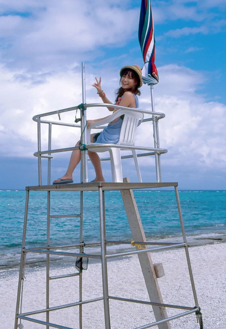 Eri Kamei [Hello! Project Digital Books] Vol.65 Photo Set photo 62