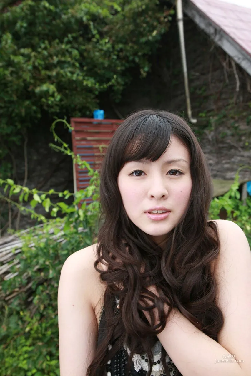 Risako Sugaya [Hello! Project Digital Books] Vol.68 Photo Set photo 66