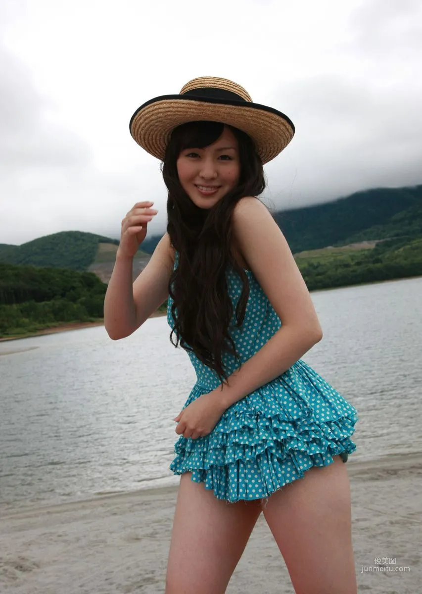 Risako Sugaya [Hello! Project Digital Books] Vol.68 Photo Set photo 56