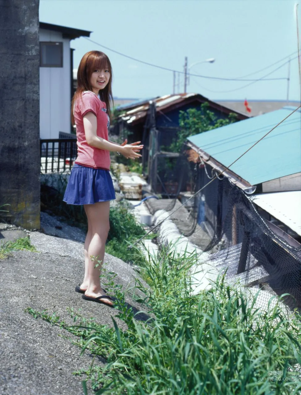 Asami Konno [Hello! Project Digital Books] Vol.36 Photo Set photo 30