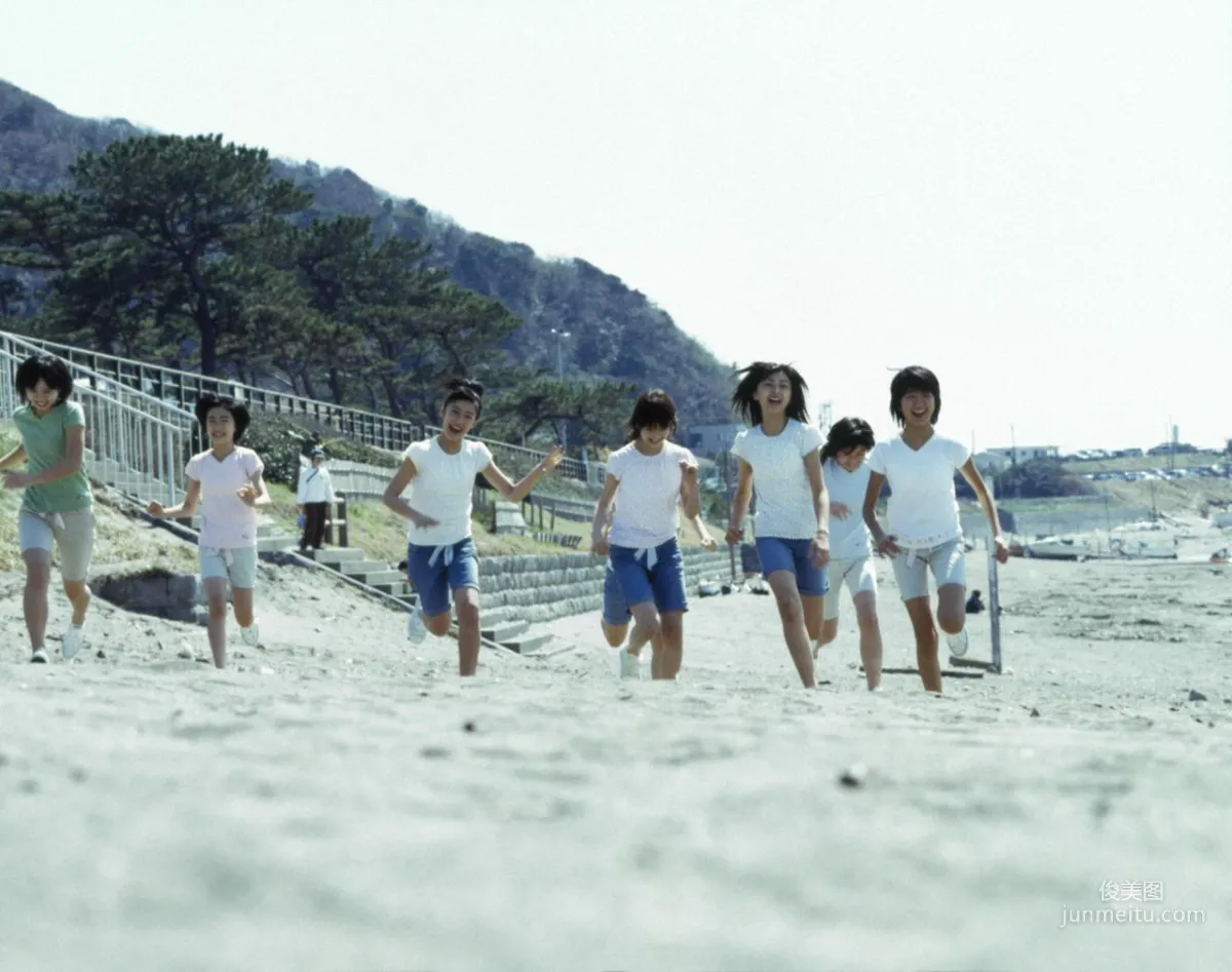 Berryz Koubou [Hello! Project Digital Books] Vol.15 Photo Set photo 10
