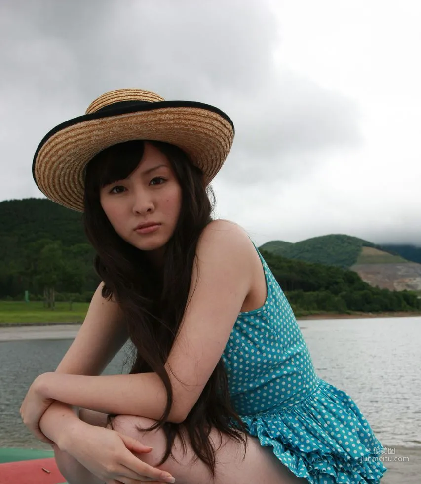 Risako Sugaya [Hello! Project Digital Books] Vol.68 Photo Set photo 58