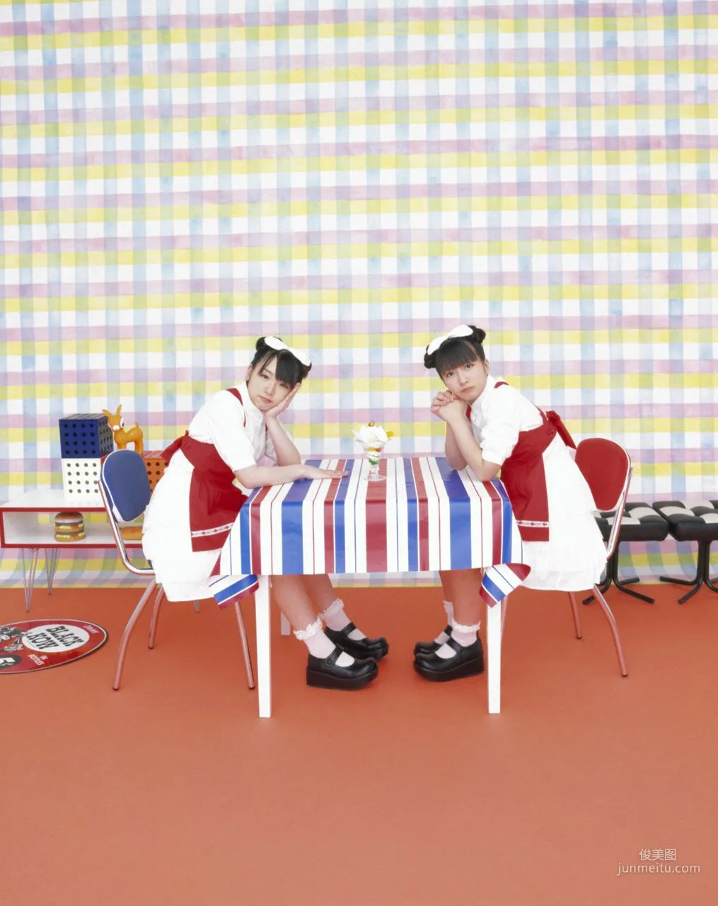 加護亞依、辻希美 [Hello! Project Digital Books] Vol.10 寫真集 38